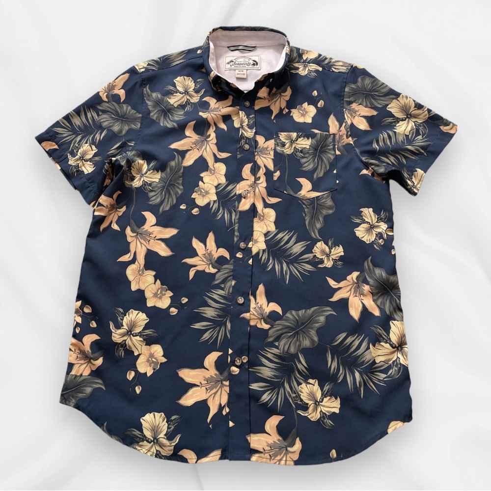 Seapointe Casual Button Down Hawaiian Shirt with Tropical Floral Design